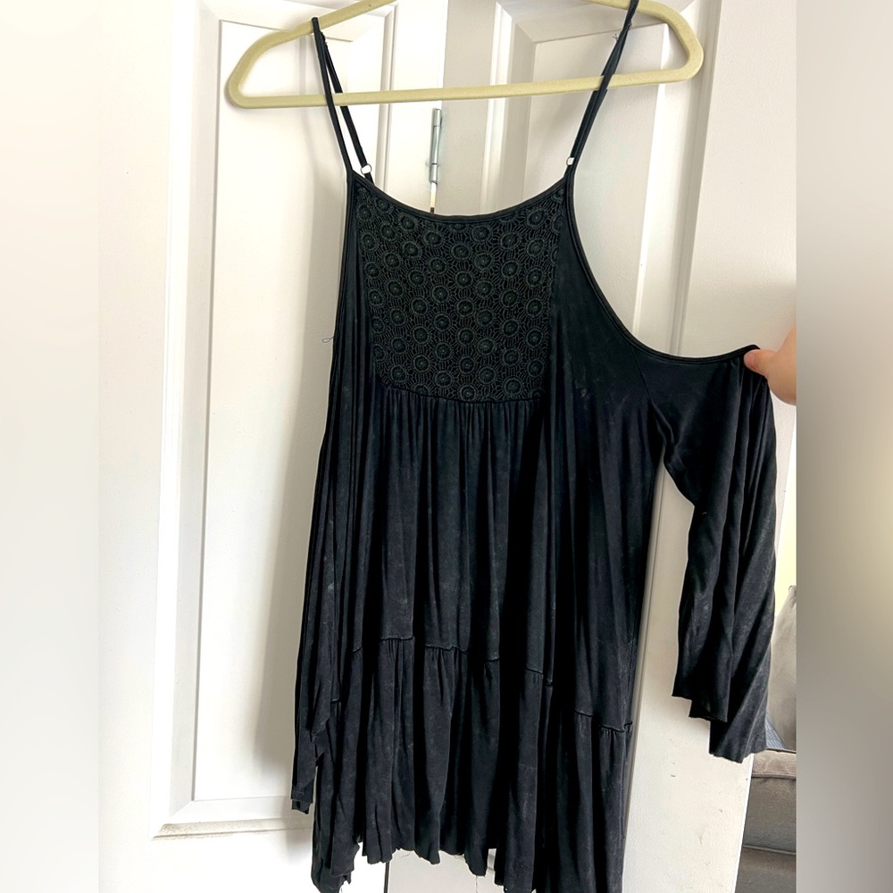 Black flowing top